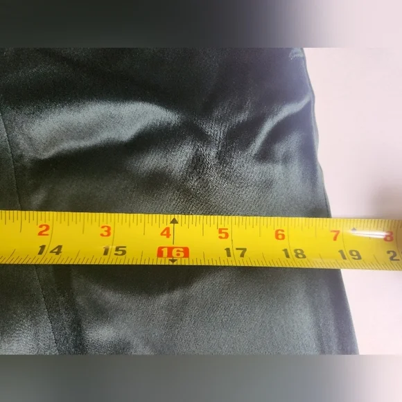 NWT Lattelier Silky Front Slit Trousers in Dark Green S? MEDIUM - Picture 10 of 12